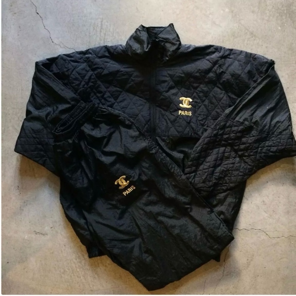 Rare Vintage 80s 90s Chanel Tracksuit L windbreaker Jacket Set luxury designer